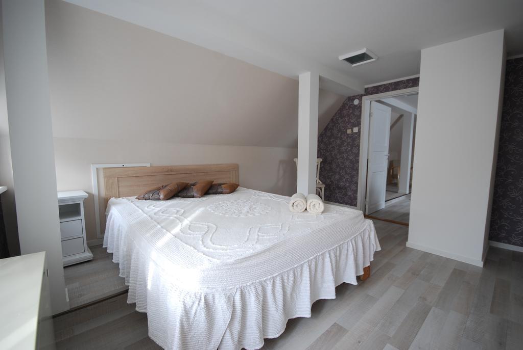 Suviste Guesthouse Kuressaare Camera foto