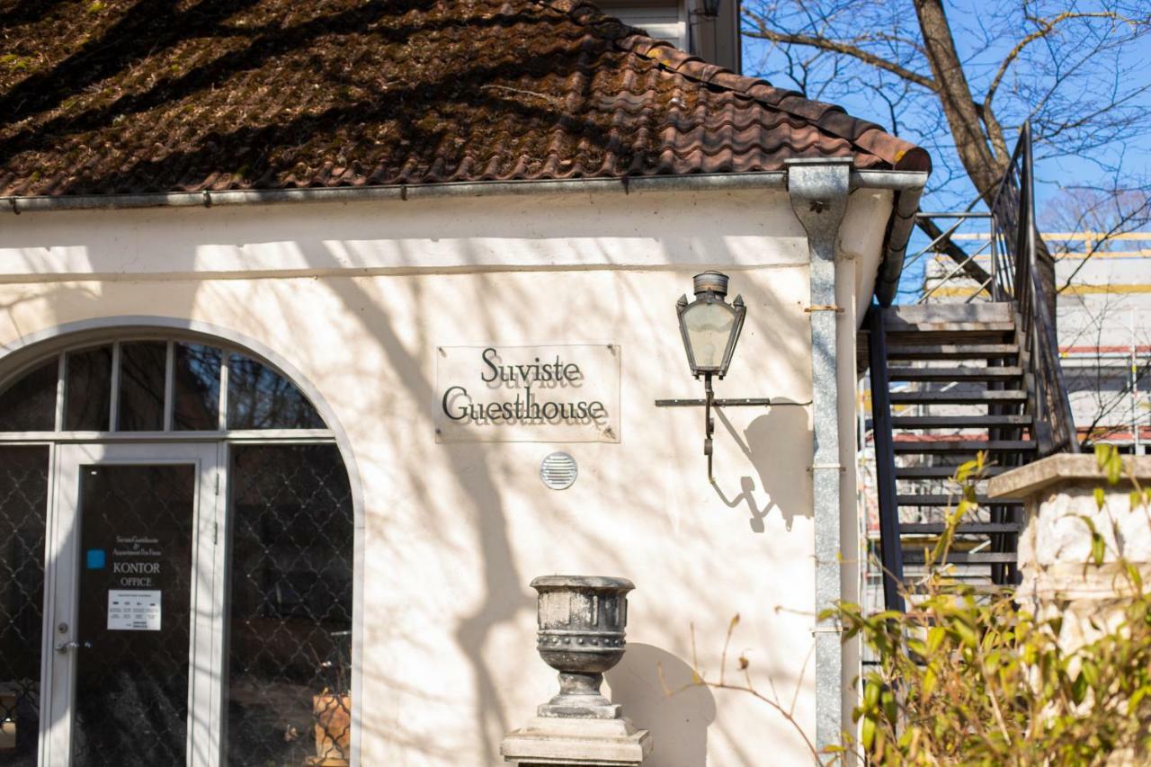 Suviste Guesthouse Kuressaare Esterno foto