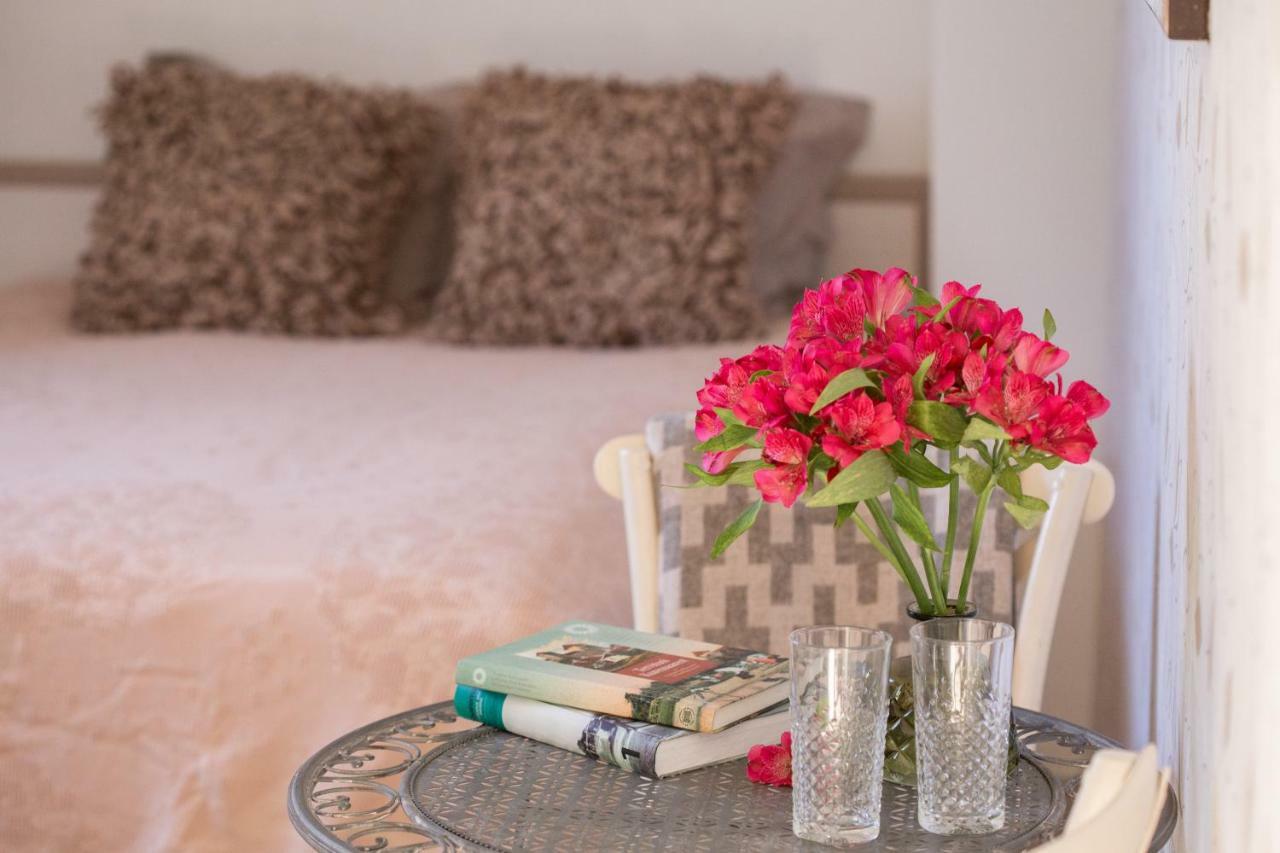 Suviste Guesthouse Kuressaare Esterno foto